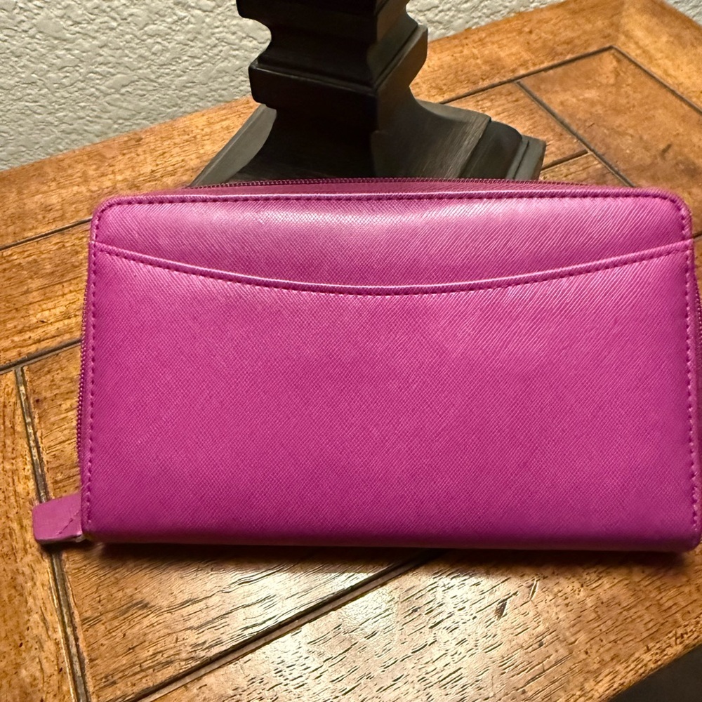 Personal Compact Zip Organizer